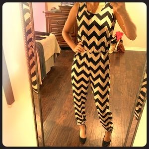 Women sleeveless jumpsuit black stripes